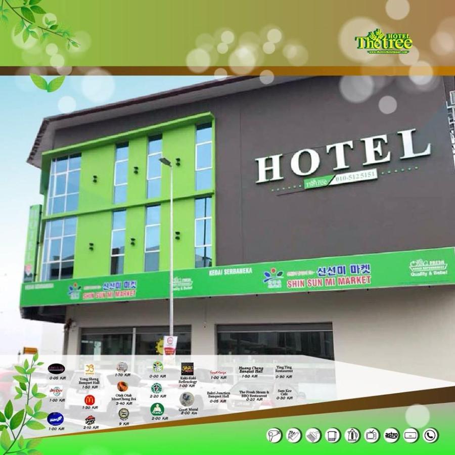 The Tree Hotel Muar Luaran gambar